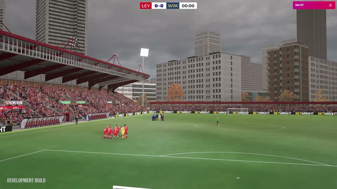 Estadio de FM27 de día antes del partido, con tribunas llenas y el skyline de una ciudad de fondo